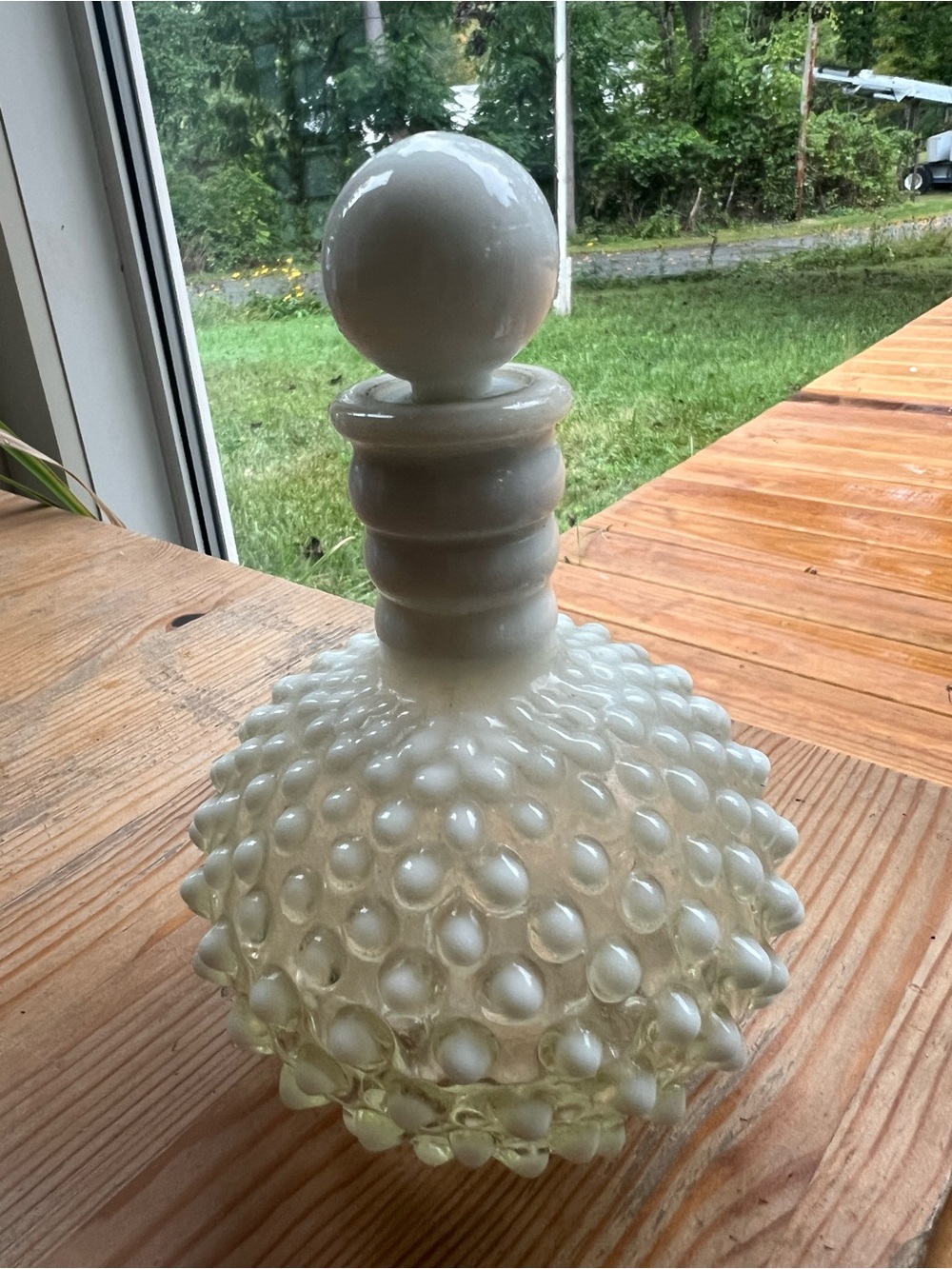 Vintage Fenton White Glass Opalescent Moonstone Hobnail Perfume Bottle & Stopper